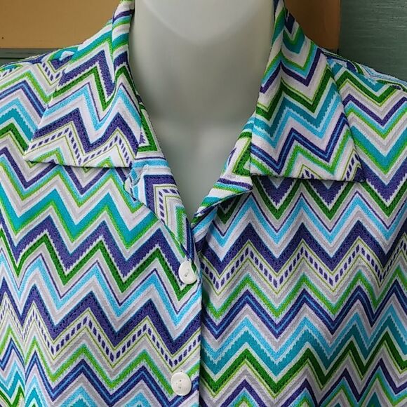 World LOB Clothing Blue Green Chevron Shirt - Picture 2 of 8